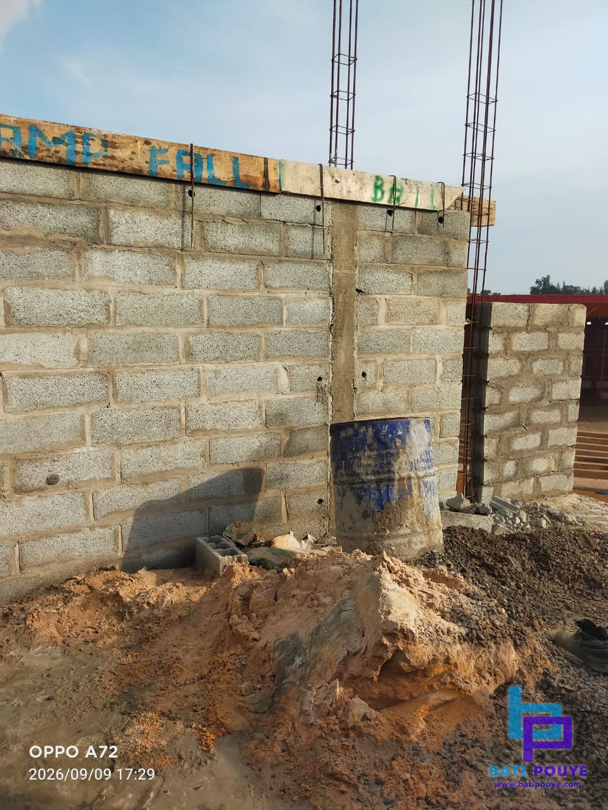 Coffrage pour linteaux sur le chantier